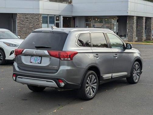 2019 Mitsubishi Outlander SEL