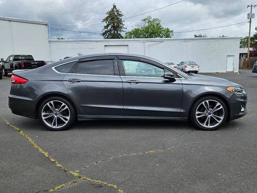 2020 Ford Fusion Titanium