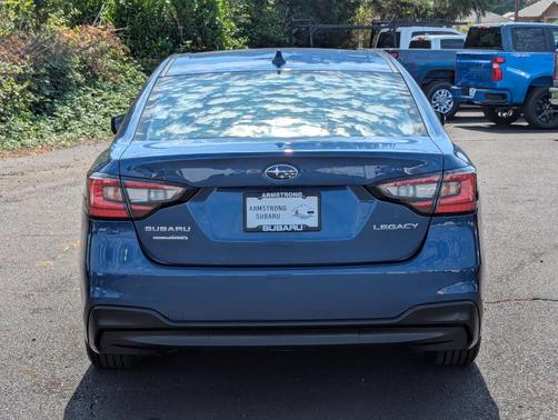 2022 Subaru Legacy Premium