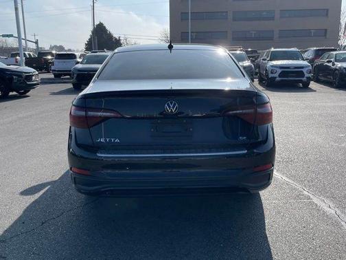 2023 Volkswagen Jetta 1.5T SE