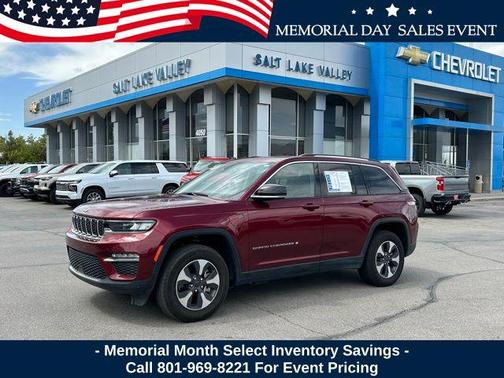 Velvet Red Pearlcoat 2023 Jeep Grand Cherokee 4xe Base