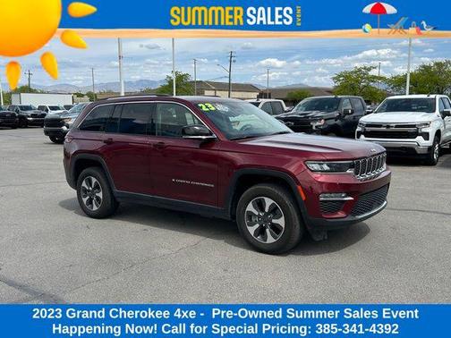 Velvet Red Pearlcoat 2023 Jeep Grand Cherokee 4xe Base