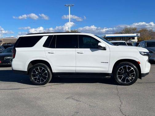 2022 Chevrolet Tahoe 4WD RST