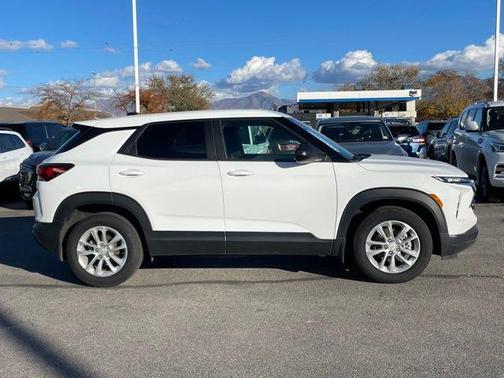 2025 Chevrolet Trailblazer LS