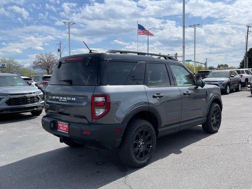 CARBONIZED GRAY METALLIC 2025 Ford Bronco Sport Badlands