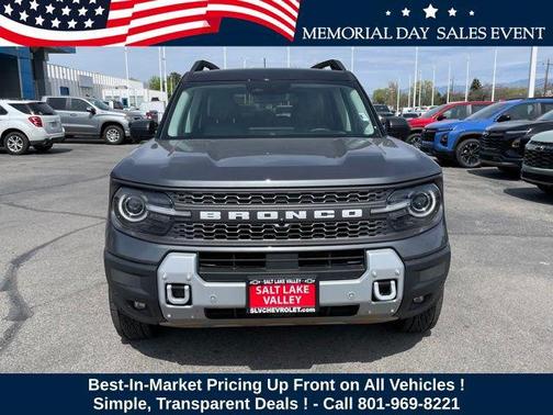 CARBONIZED GRAY METALLIC 2025 Ford Bronco Sport Badlands