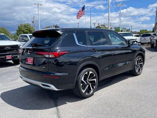 2022 Mitsubishi Outlander SE Launch Edition S-AWC