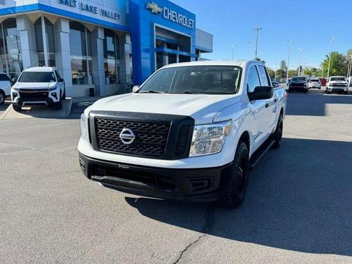 Glacier White 2017 Nissan Titan S