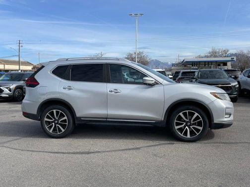 2019 Nissan Rogue SL