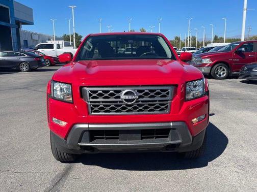 2022 Nissan Frontier SV