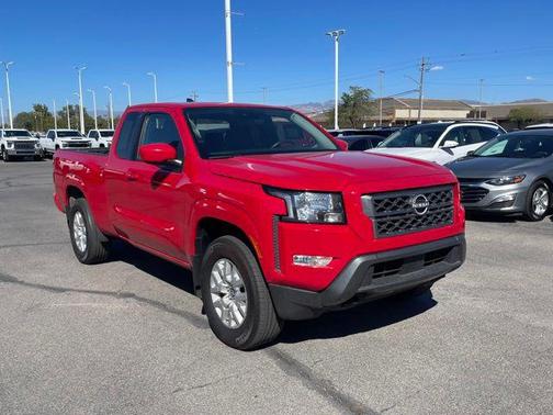 2022 Nissan Frontier SV