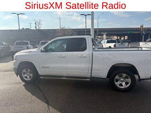 Bright White Clearcoat 2022 RAM 1500 Big Horn/Lone Star