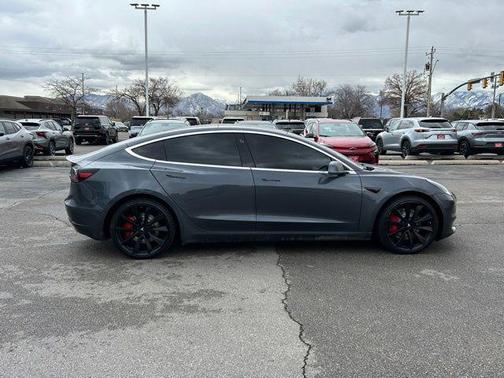 2019 Tesla Model 3 Long Range