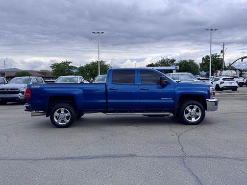 Deep Ocean Blue Metallic 2017 Chevrolet Silverado 2500 LT