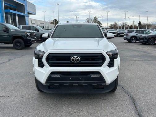 2024 Toyota Tacoma SR5