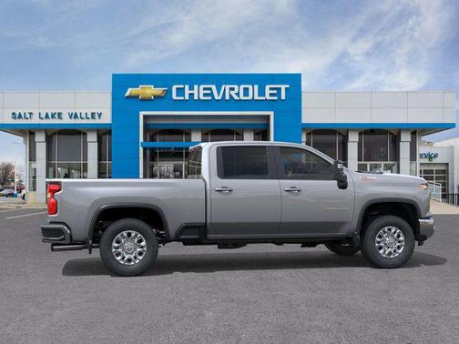 2025 Chevrolet Silverado 3500 LT