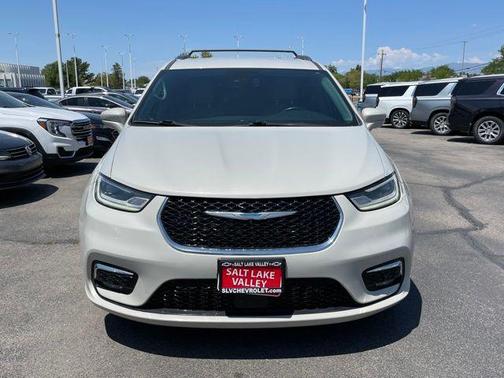 2021 Chrysler Pacifica Hybrid Touring L