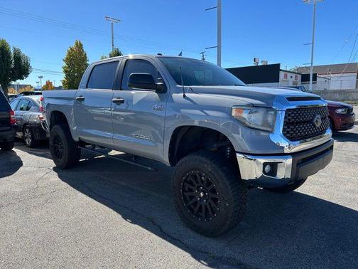 2019 Toyota Tundra SR5