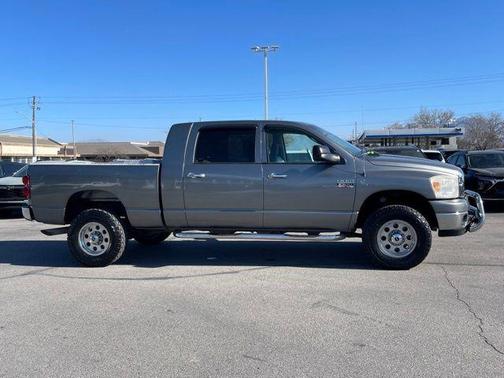 2009 Dodge Ram 2500 SLT Mega Cab