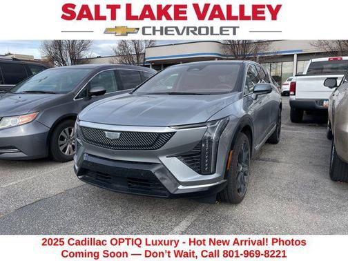 2025 Cadillac OPTIQ Luxury 2 AWD