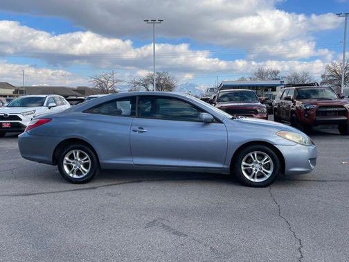 2005 Toyota Camry Solara SE