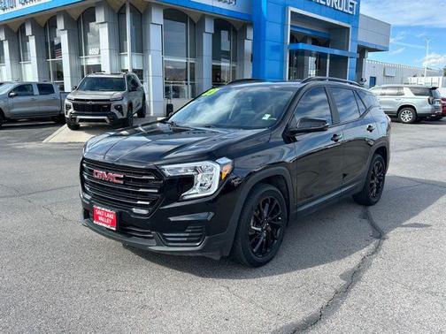 2023 GMC Terrain SLE