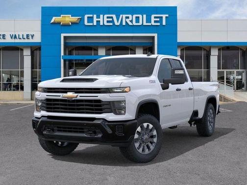 2025 Chevrolet Silverado 2500 Custom