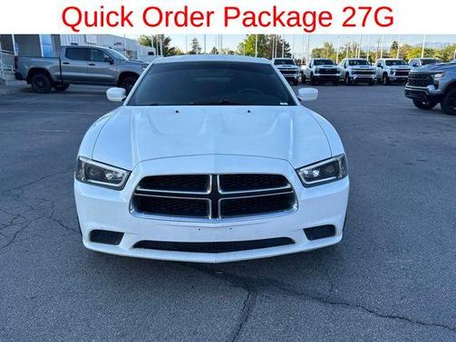 Bright White Clearcoat 2012 Dodge Charger SE