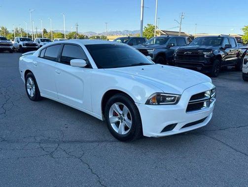 Bright White Clearcoat 2012 Dodge Charger SE