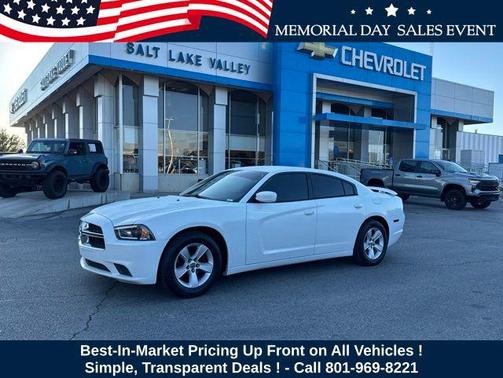 Bright White Clearcoat 2012 Dodge Charger SE