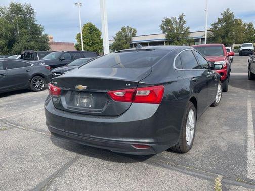 2017 Chevrolet Malibu 1LT