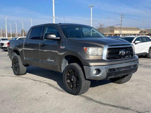 2011 Toyota Tundra Grade