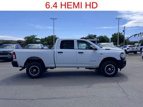 Bright White Clearcoat 2019 RAM 2500 Tradesman Crew Cab 4x4 6'4' Box