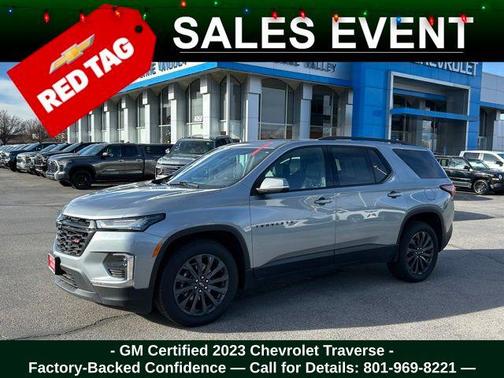 2023 Chevrolet Traverse RS