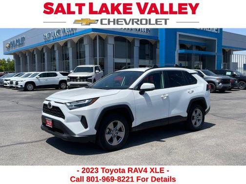 2023 Toyota RAV4 XLE