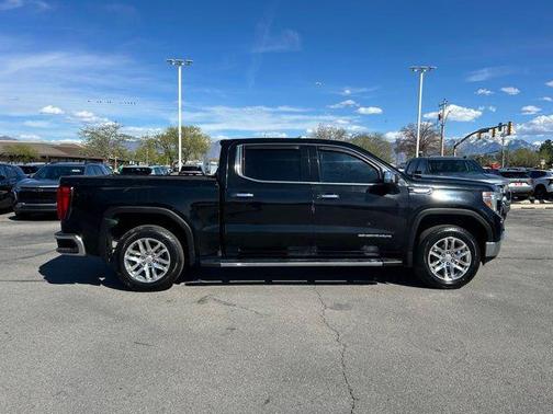Onyx Black 2019 GMC Sierra 1500 SLT
