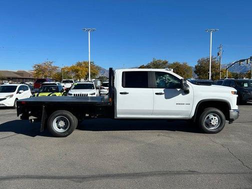 2026 Chevrolet Silverado 3500 WT