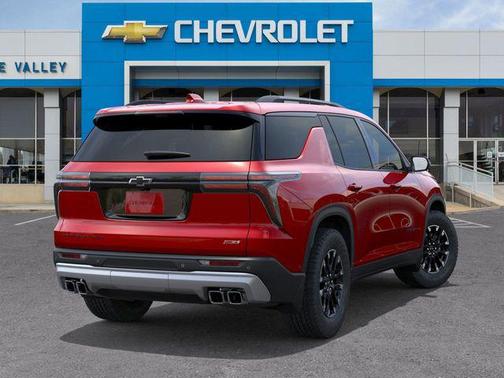 Radiant Red Tintcoat 2026 Chevrolet Traverse AWD Z71