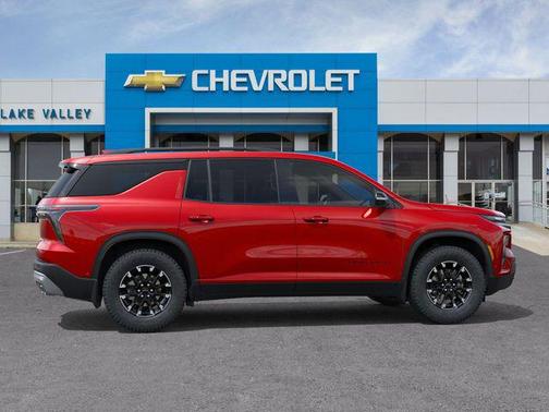 Radiant Red Tintcoat 2026 Chevrolet Traverse AWD Z71