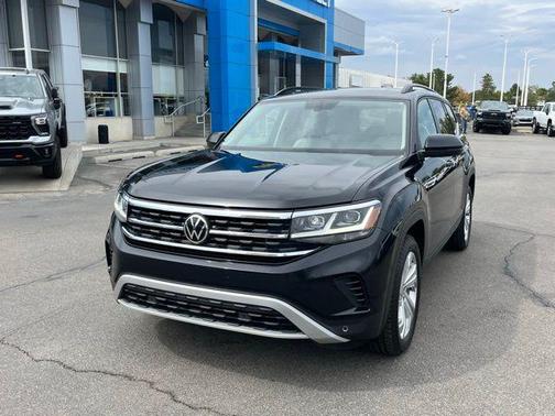 2021 Volkswagen Atlas 3.6L SE w/Technology