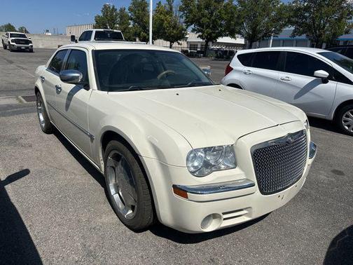 2006 Chrysler 300C Base