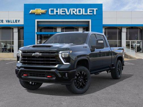 2025 Chevrolet Silverado 3500 LT