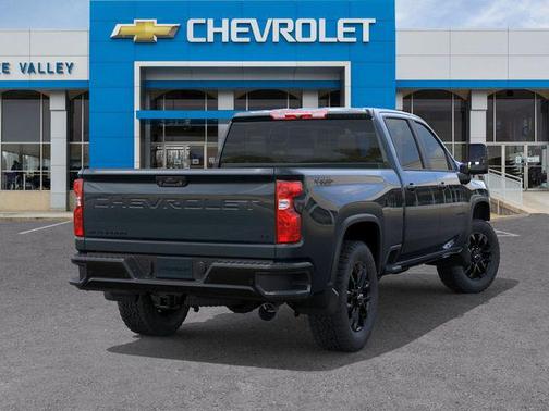 2025 Chevrolet Silverado 3500 LT