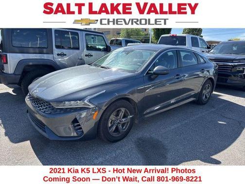 Gravity Gray 2021 Kia K5 LXS