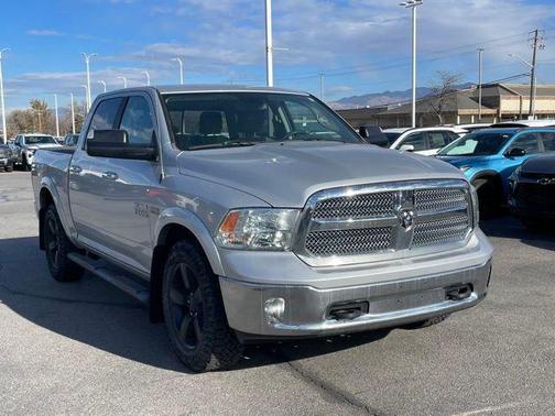 2018 RAM 1500 SLT