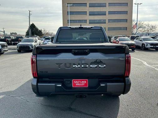 2024 Toyota Tundra Platinum