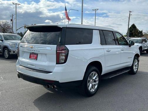 2023 Chevrolet Suburban Premier