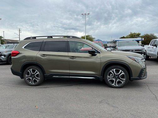 Autumn Green Metallic 2025 Subaru Ascent Limited 7-Passenger