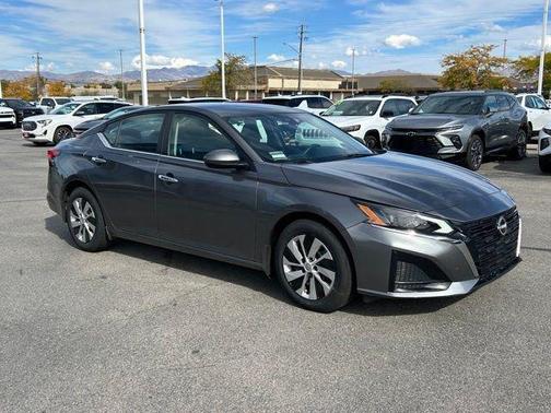 2023 Nissan Altima S FWD