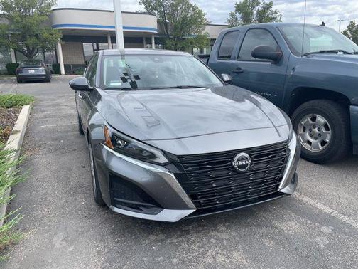 2023 Nissan Altima S FWD